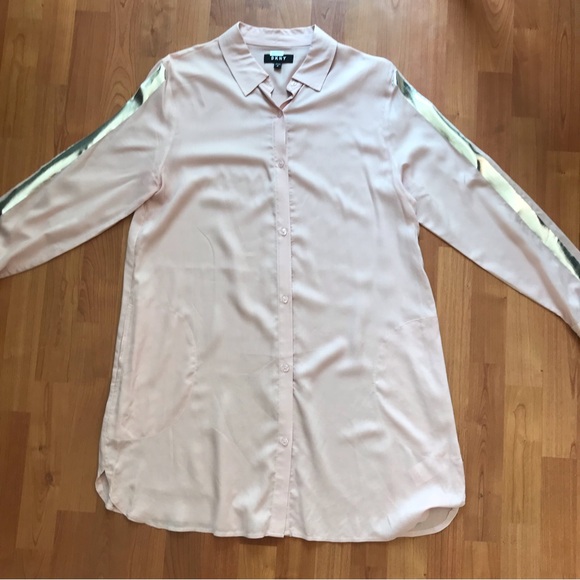 DKNY | Button Down Long Sleeve Pink Shirt Dress w/ Silver Accents & Pockets - Picture 16 of 16